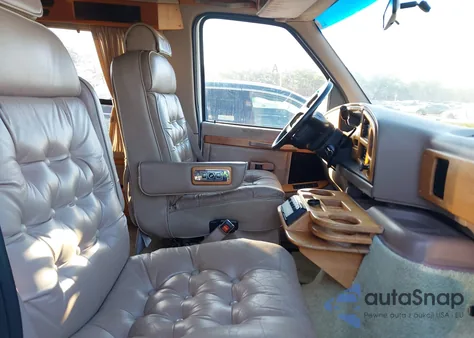 1993 Ford Econoline E150 Van z USA, uszkodzony, nr VIN 1FDEE14H4PHB16824